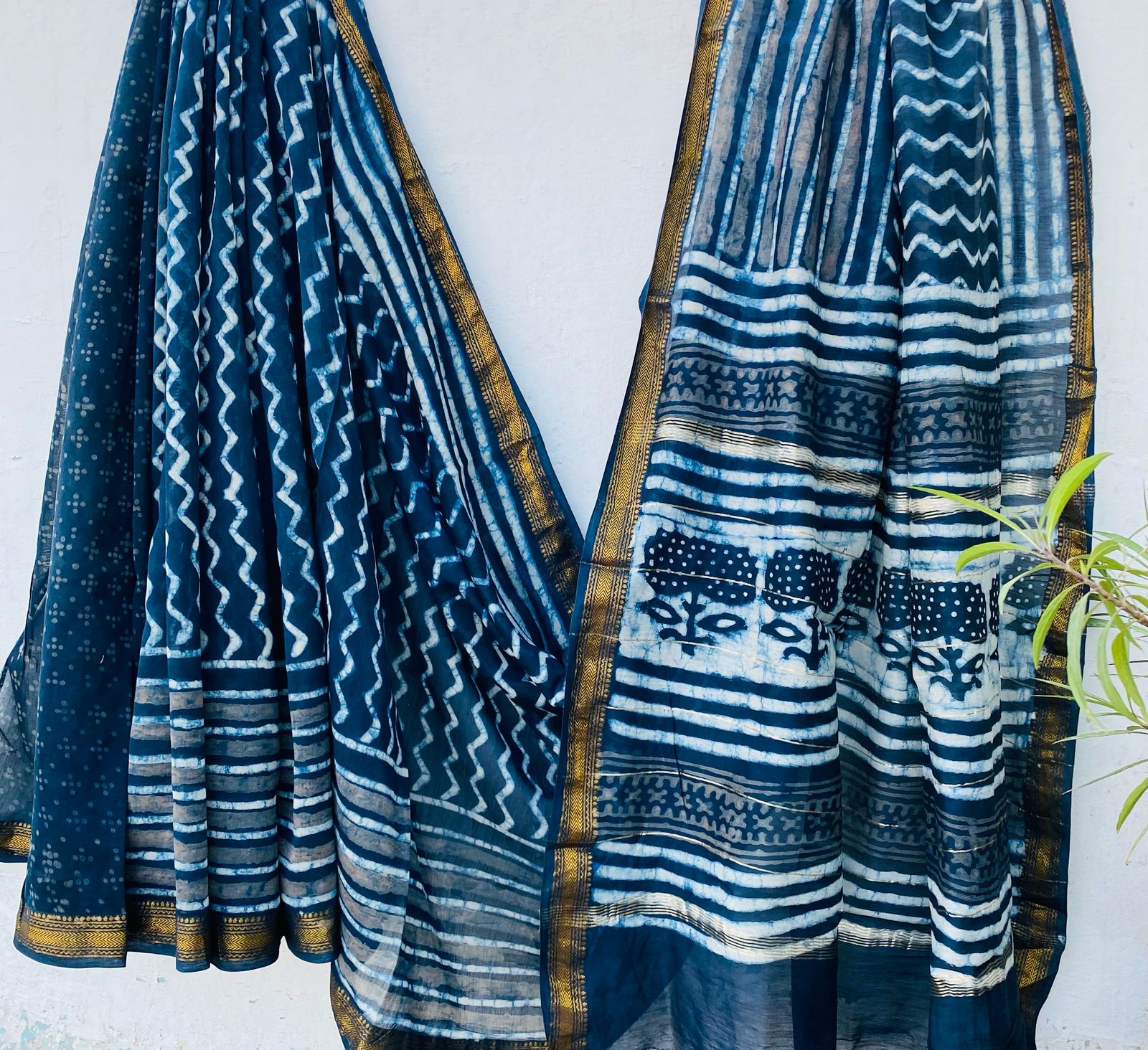 Maheshwari silk saree wholesale, hand block printed indigo geometrical design, pure silk saree by Fabtexs